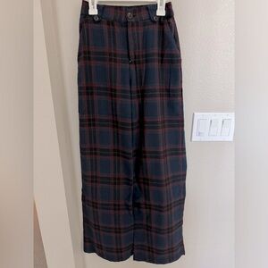 Jolt pants, fast shipping from a smoke & pet free 🏠